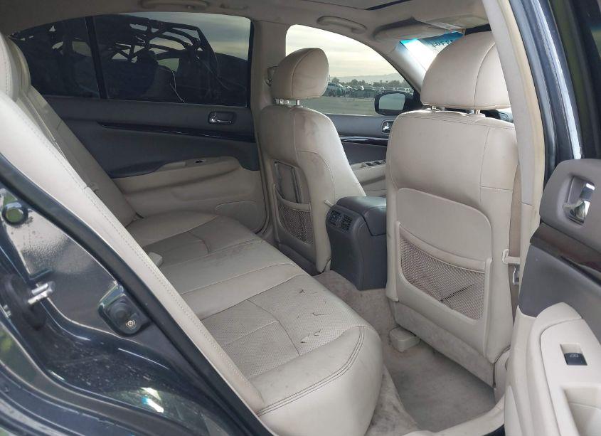 Photo 8 of 2011 Infiniti G37 JOURNEY (VIN JN1CV6APXBM302987)