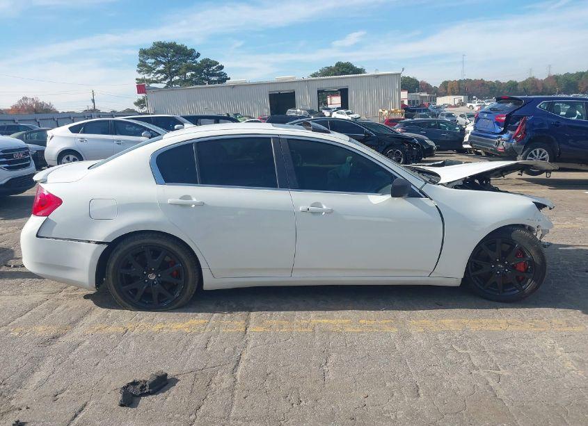 Photo 13 of 2013 Infiniti G37 JOURNEY (VIN JN1CV6APXDM715575)