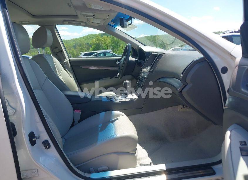 Photo 5 of 2010 Infiniti G37x (VIN JN1CV6AR0AM452963)