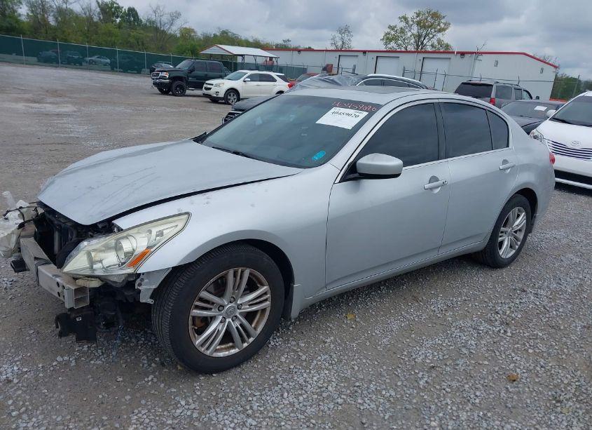 Photo 2 of 2013 Infiniti G37x (VIN JN1CV6AR0DM753639)