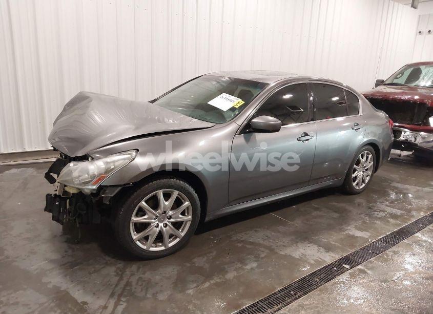 Photo 2 of 2013 Infiniti G37x (VIN JN1CV6AR0DM760526)