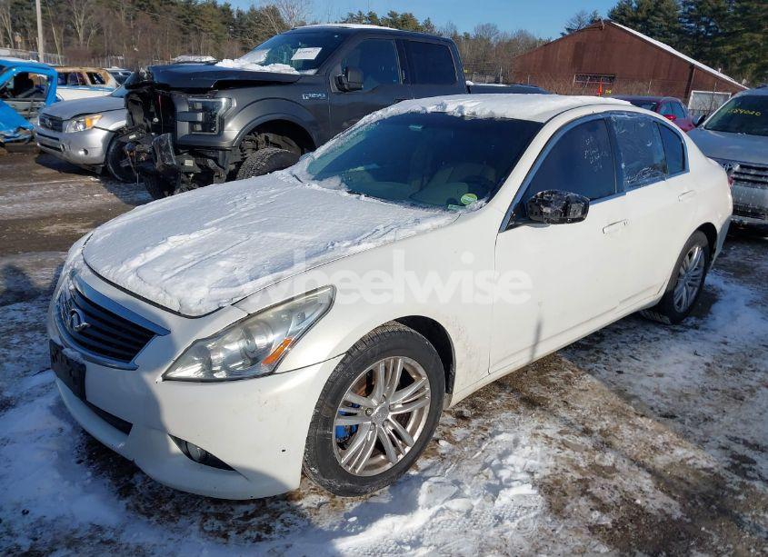 Photo 2 of 2011 Infiniti G37x (VIN JN1CV6AR2BM352946)