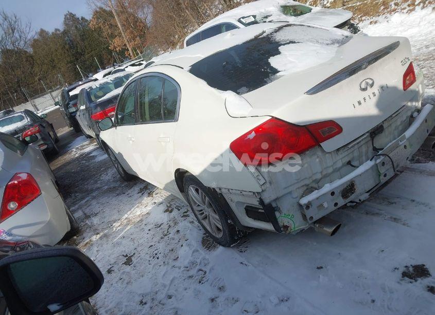 Photo 3 of 2013 Infiniti G37x (VIN JN1CV6AR2DM357504)