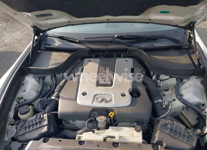 Photo 10 of 2015 Infiniti Q40 N/A (VIN JN1CV6AR2FM524365)