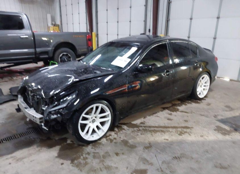 Photo 2 of 2013 Infiniti G37x (VIN JN1CV6AR3DM768247)