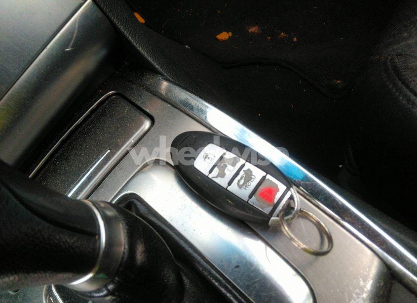 Photo 11 of 2010 Infiniti G37x (VIN JN1CV6AR6AM252783)