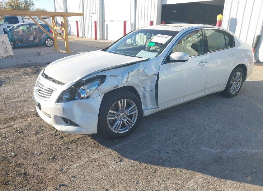 Photo 2 of 2013 Infiniti G37x (VIN JN1CV6AR6DM358588)