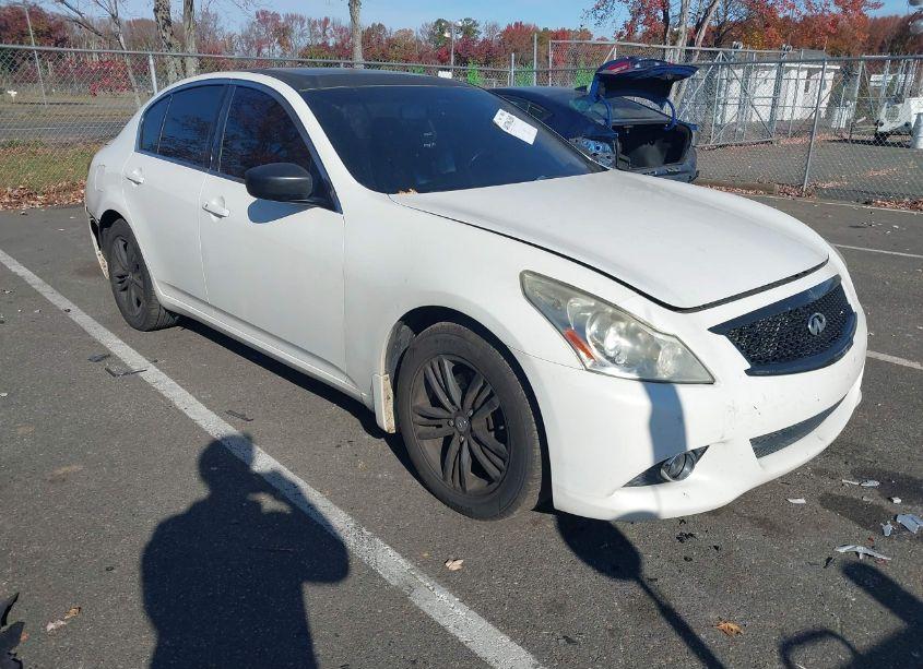 2013 Infiniti G37x (VIN JN1CV6AR6DM359269) main photo