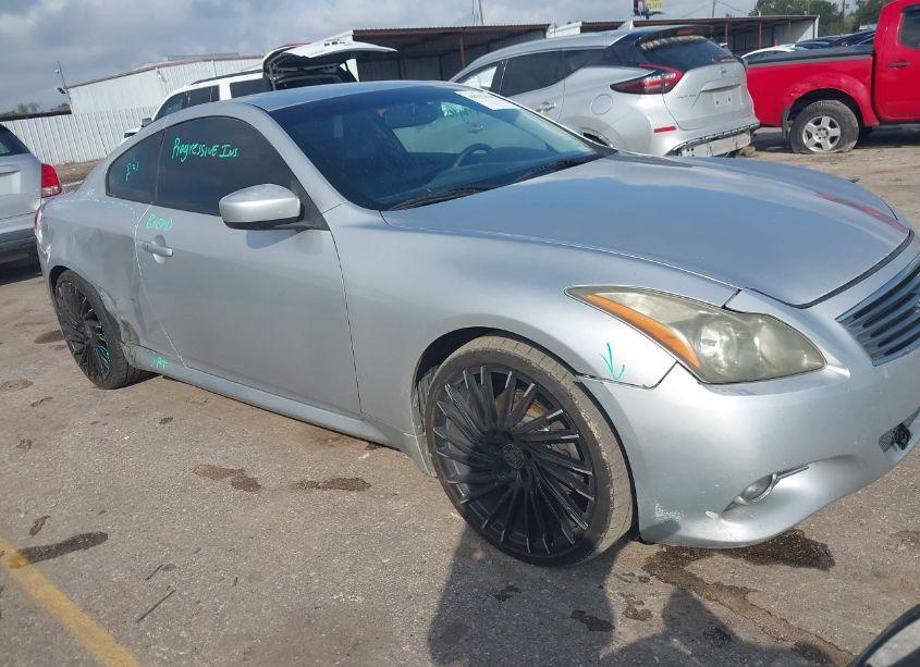 2011 Infiniti G37 JOURNEY (VIN JN1CV6EK1BM210469) main photo