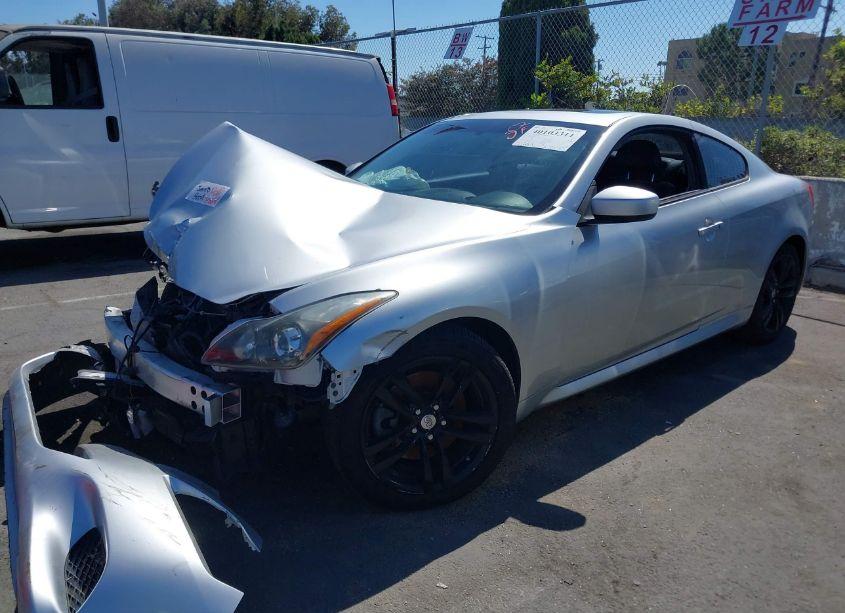 Photo 2 of 2011 Infiniti G37 JOURNEY (VIN JN1CV6EKXBM212611)