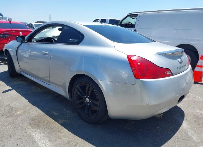 Photo 3 of 2011 Infiniti G37 JOURNEY (VIN JN1CV6EKXBM212611)