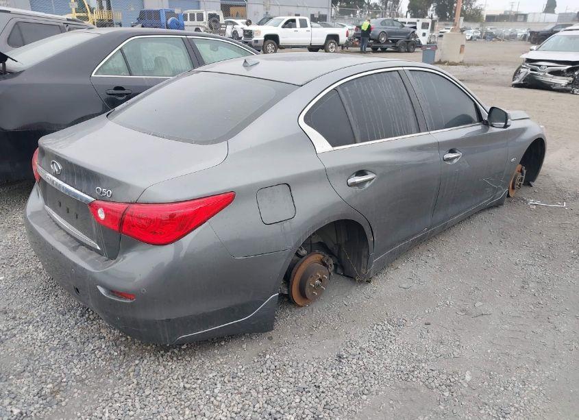 Photo 4 of 2017 Infiniti Q50 2.0T PREMIUM (VIN JN1CV7AP0HM640137)