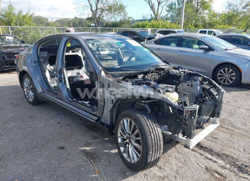 2018 Infiniti Q50 2.0T LUXE (VIN JN1CV7AP0JM240617) main photo