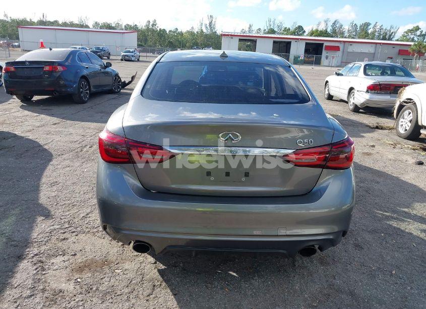 Photo 16 of 2018 Infiniti Q50 2.0T LUXE (VIN JN1CV7AP0JM240617)