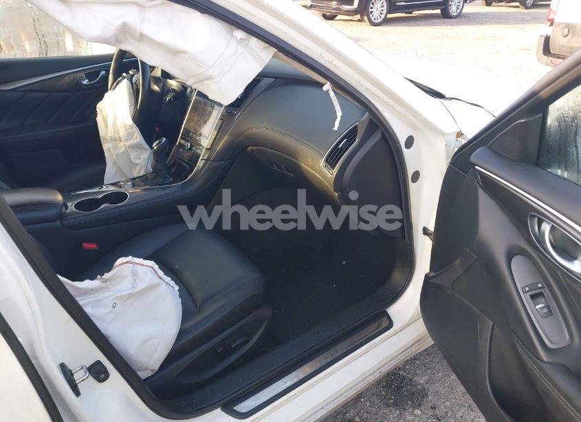 Photo 5 of 2018 Infiniti Q50 2.0T PURE (VIN JN1CV7AP3JM241146)