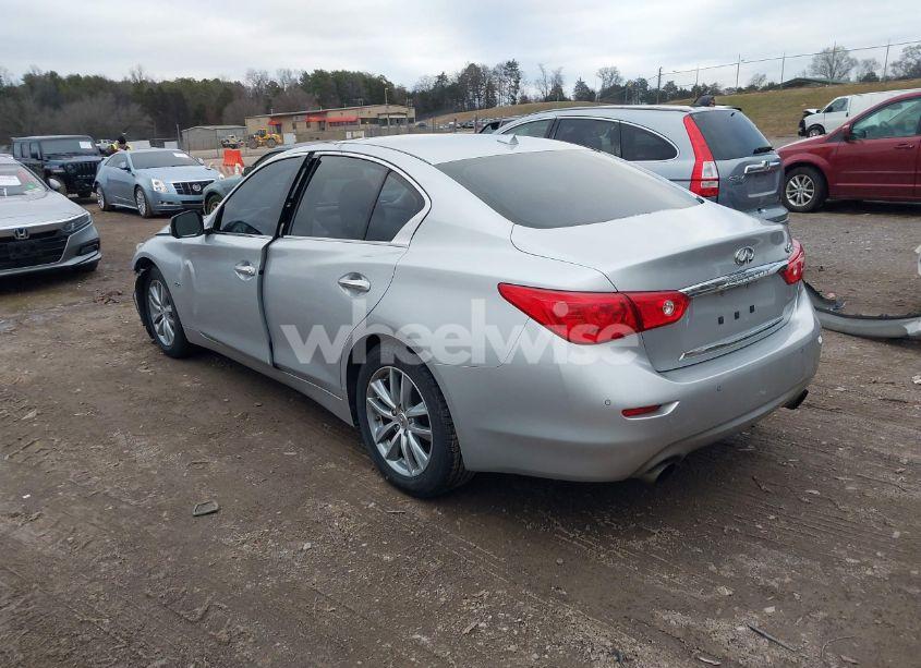 Photo 3 of 2016 Infiniti Q50 2.0T PREMIUM (VIN JN1CV7AP5GM201143)