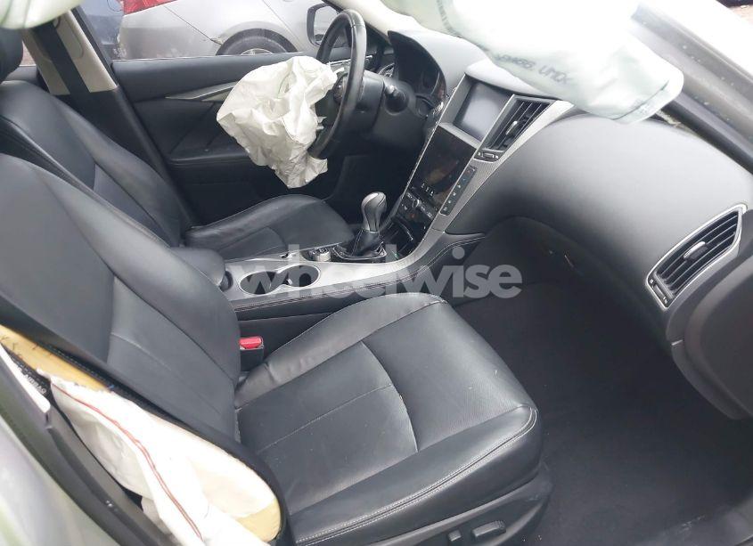 Photo 5 of 2016 Infiniti Q50 2.0T PREMIUM (VIN JN1CV7AP5GM201143)