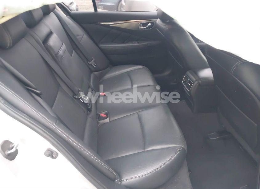 Photo 8 of 2016 Infiniti Q50 2.0T PREMIUM (VIN JN1CV7AP5GM201143)