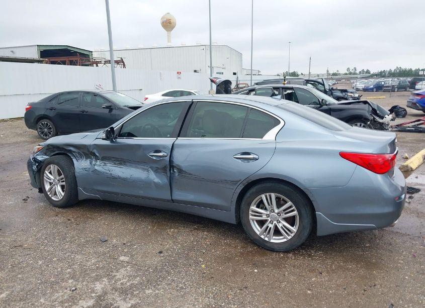 Photo 15 of 2016 Infiniti Q50 2.0T PREMIUM (VIN JN1CV7AP9GM200383)