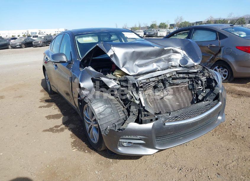 2016 Infiniti Q50 (VIN JN1CV7APXGM201364) main photo