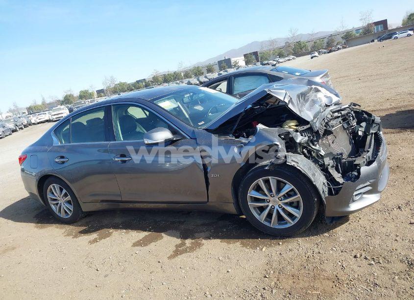 Photo 12 of 2016 Infiniti Q50 (VIN JN1CV7APXGM201364)