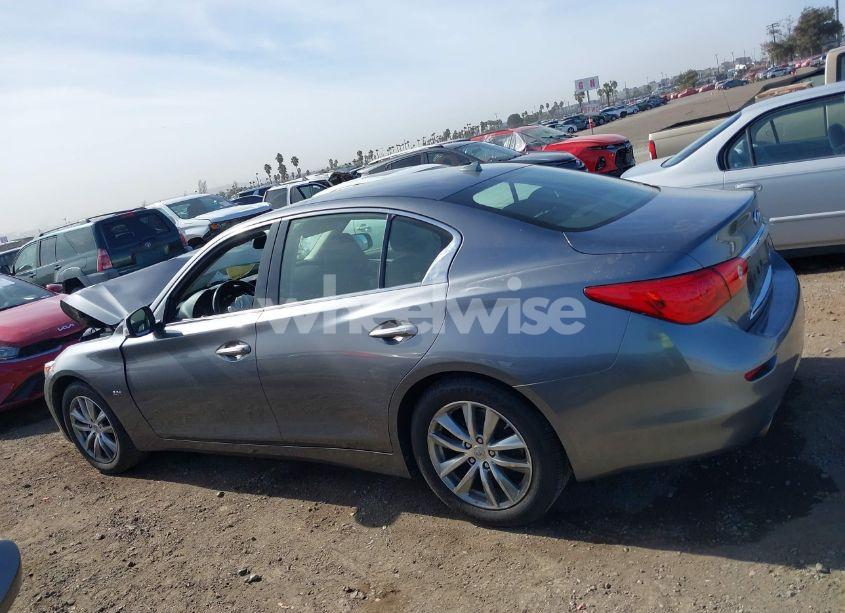 Photo 13 of 2016 Infiniti Q50 (VIN JN1CV7APXGM201364)