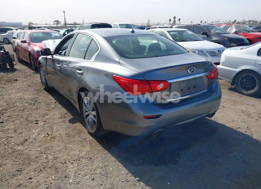 Photo 3 of 2016 Infiniti Q50 (VIN JN1CV7APXGM201364)