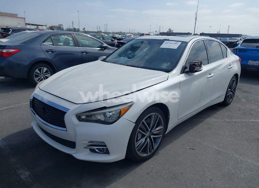 Photo 2 of 2017 Infiniti Q50 2.0T SPORT (VIN JN1CV7APXHM640663)