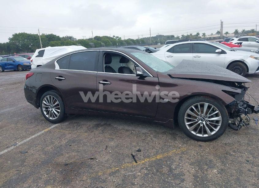 Photo 14 of 2018 Infiniti Q50 2.0T LUXE (VIN JN1CV7AR3JM280756)