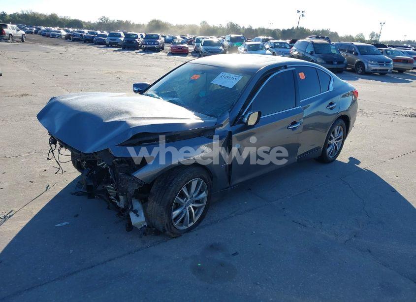Photo 2 of 2017 Infiniti Q50 2.0T PREMIUM (VIN JN1CV7AR4HM680223)