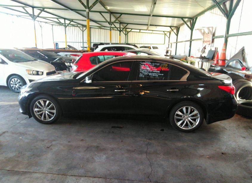 Photo 14 of 2017 Infiniti Q50 2.0T BASE (VIN JN1CV7AR5HM681526)