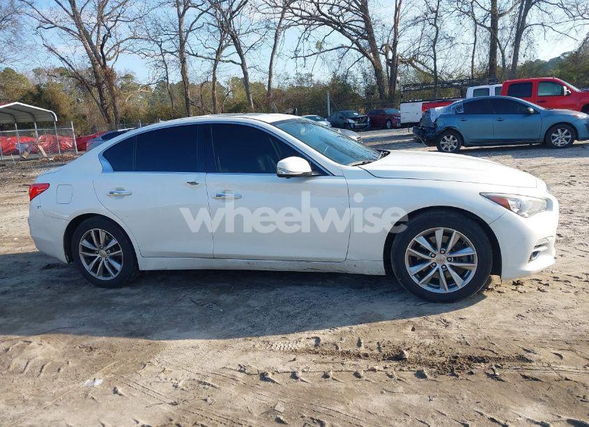 Photo 13 of 2017 Infiniti Q50 2.0T BASE (VIN JN1CV7AR7HM681933)