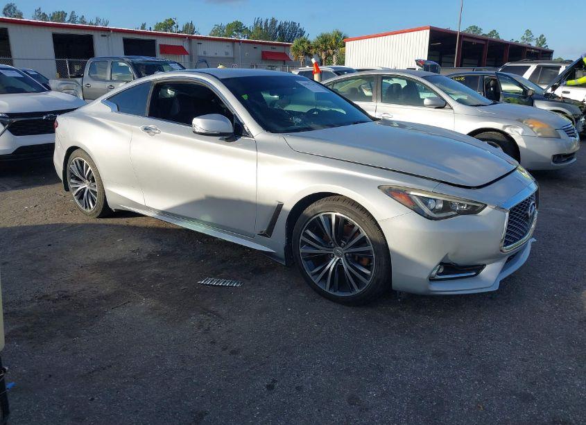 2017 Infiniti Q60 2.0T (VIN JN1CV7EL5HM320352) main photo