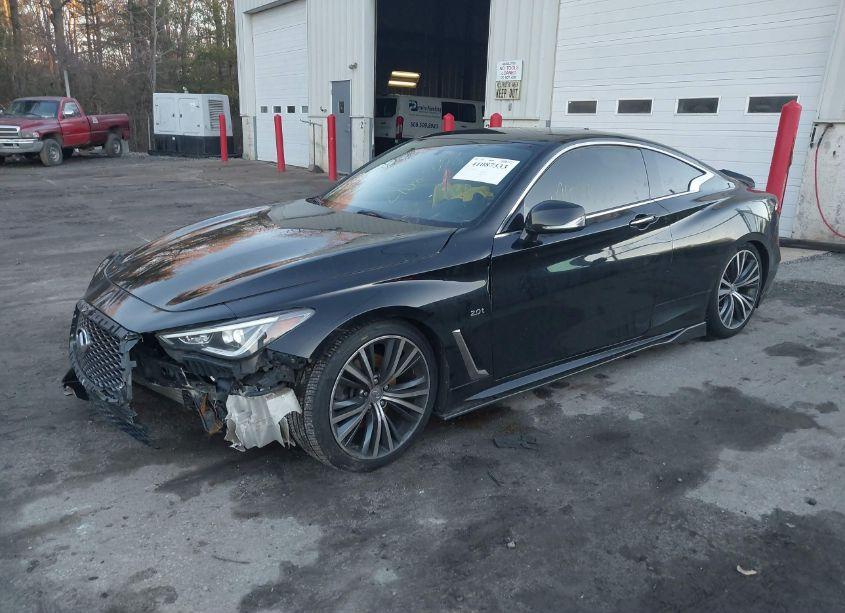 Photo 2 of 2017 Infiniti Q60 2.0T PREMIUM (VIN JN1CV7EL5HM320657)