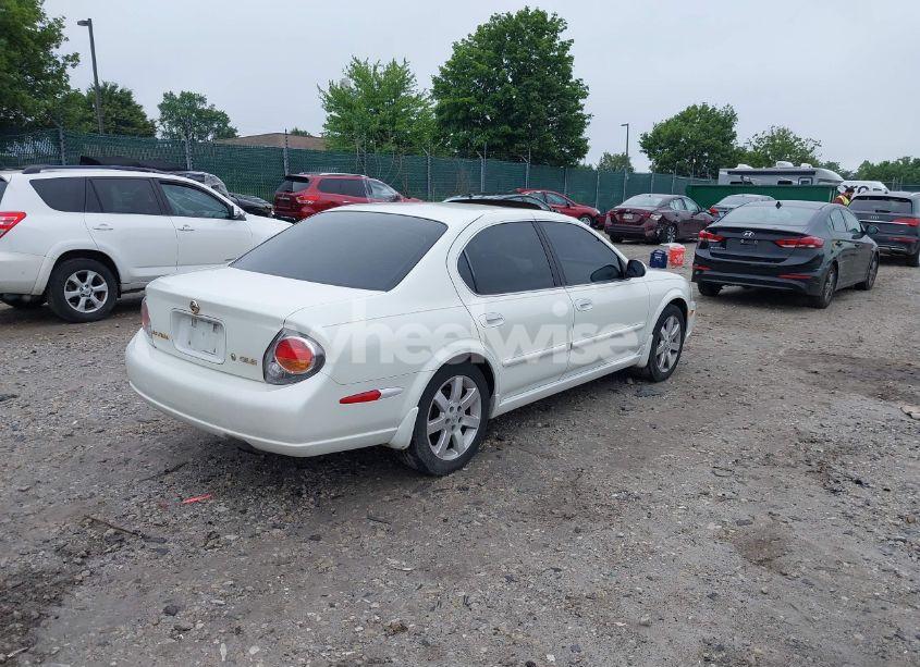 Photo 4 of 2003 Nissan Maxima GLE (VIN JN1DA31A03T435582)