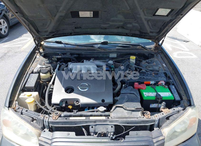 Photo 10 of 2002 Nissan Maxima SE (VIN JN1DA31A12T319807)