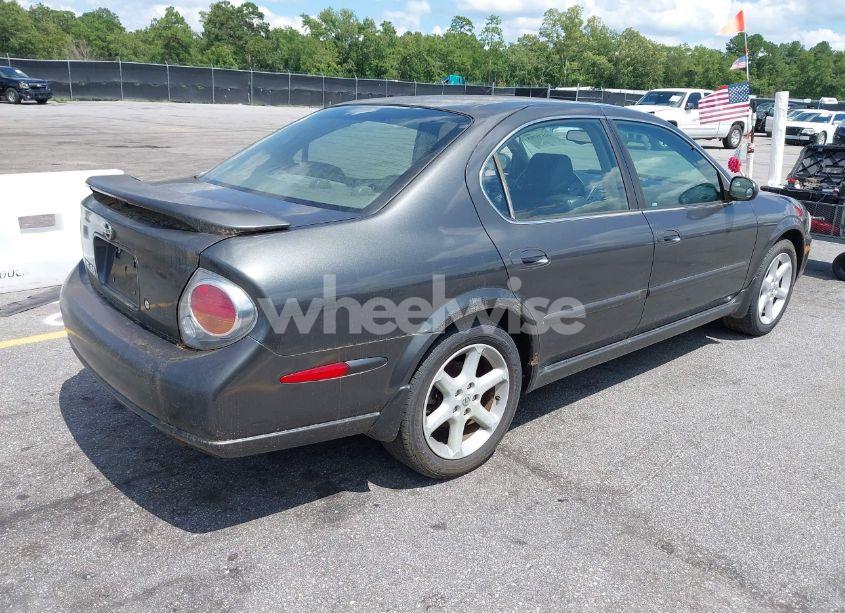 Photo 4 of 2002 Nissan Maxima SE (VIN JN1DA31A12T319807)