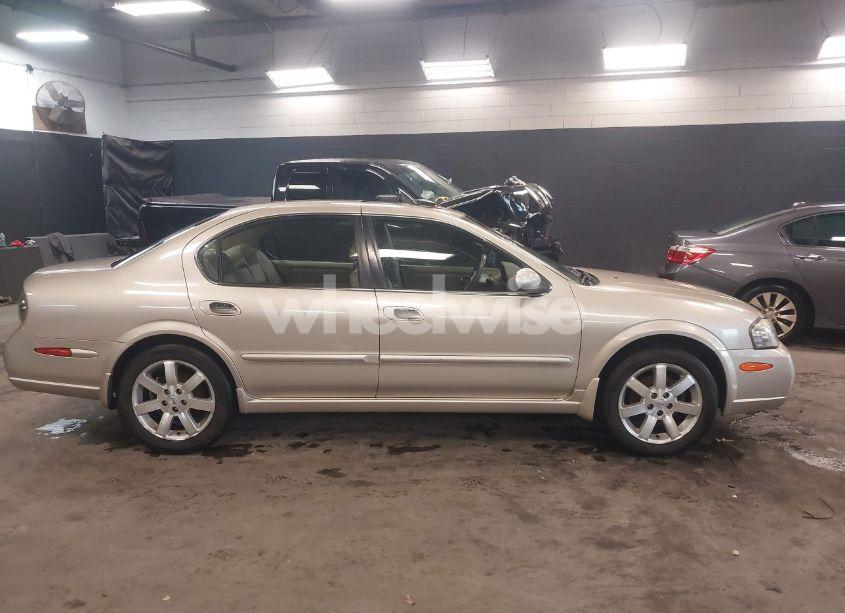 Photo 13 of 2003 Nissan Maxima GLE (VIN JN1DA31A13T400212)