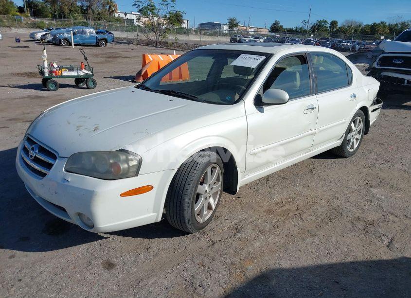 Photo 2 of 2003 Nissan Maxima GLE (VIN JN1DA31A43T424018)