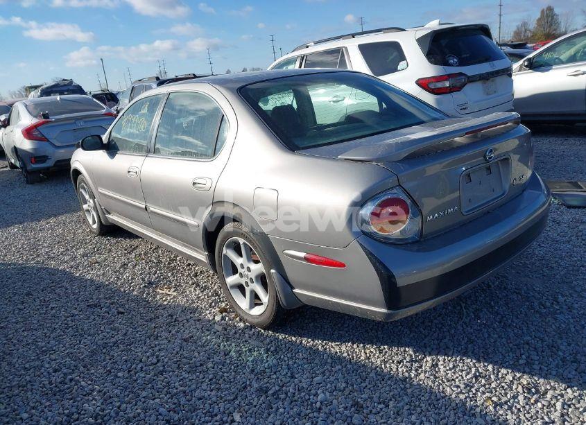 Photo 3 of 2002 Nissan Maxima SE (VIN JN1DA31A62T322007)