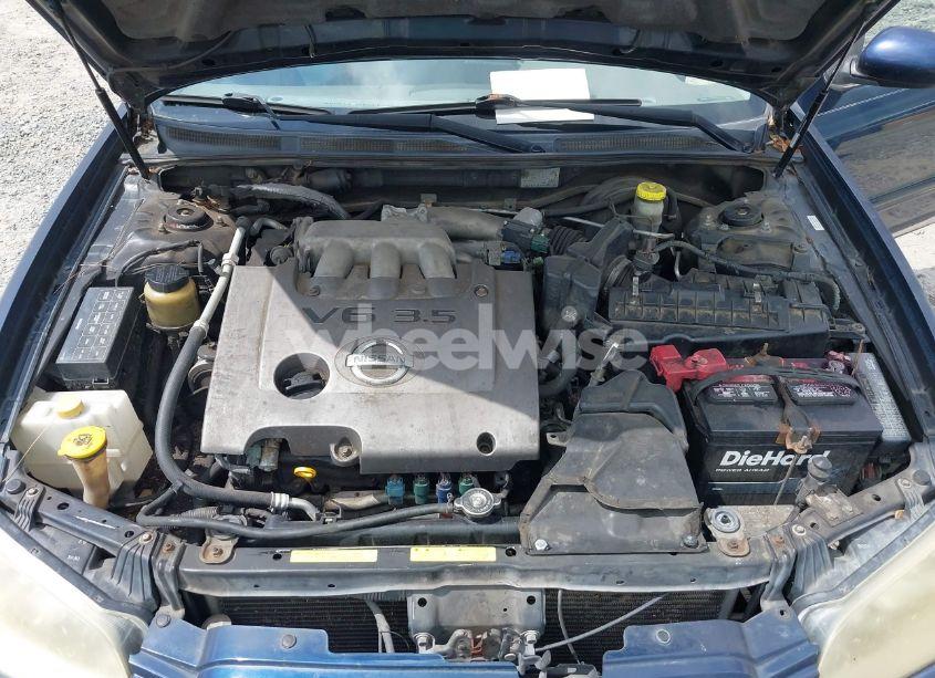 Photo 10 of 2002 Nissan Maxima GLE (VIN JN1DA31A72T302302)