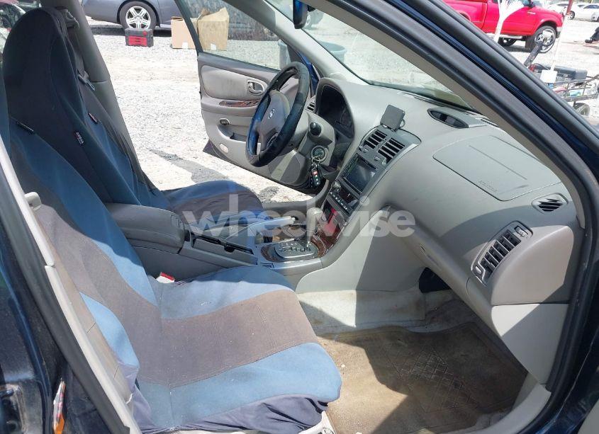 Photo 5 of 2002 Nissan Maxima GLE (VIN JN1DA31A72T302302)