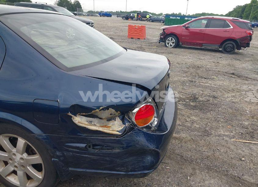 Photo 6 of 2003 Nissan Maxima GLE (VIN JN1DA31A73T401235)