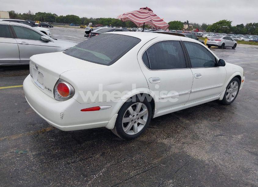 Photo 4 of 2003 Nissan Maxima GLE (VIN JN1DA31A93T424774)