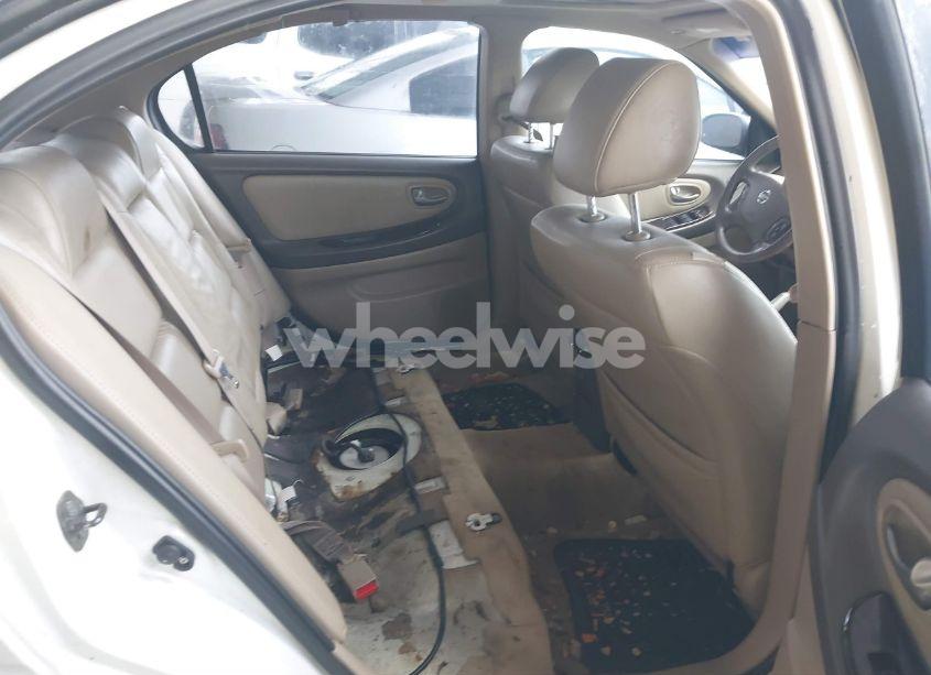 Photo 8 of 2002 Nissan Maxima GLE (VIN JN1DA31AX2T322530)