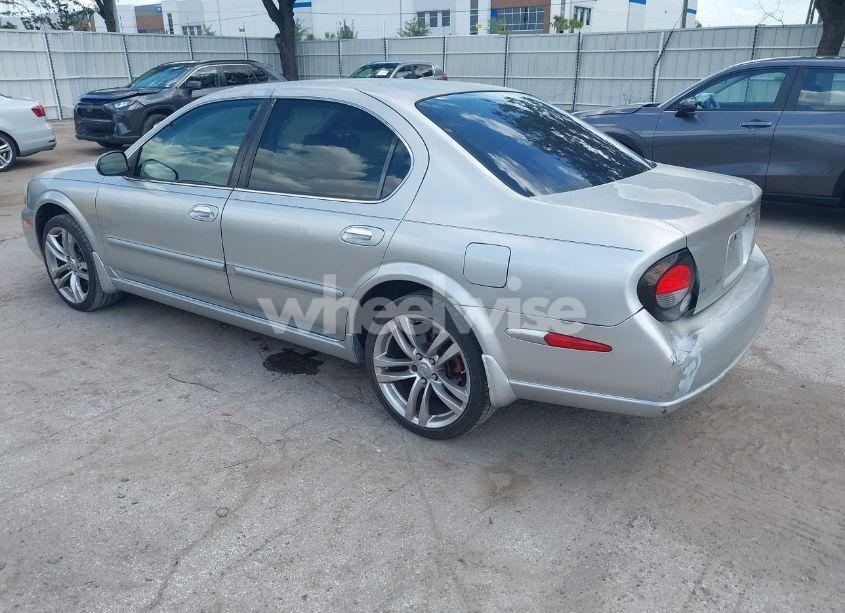 Photo 3 of 2003 Nissan Maxima GLE (VIN JN1DA31AX3T424167)