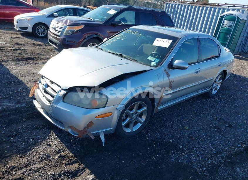 Photo 2 of 2003 Nissan Maxima SE (VIN JN1DA31AX3T427683)