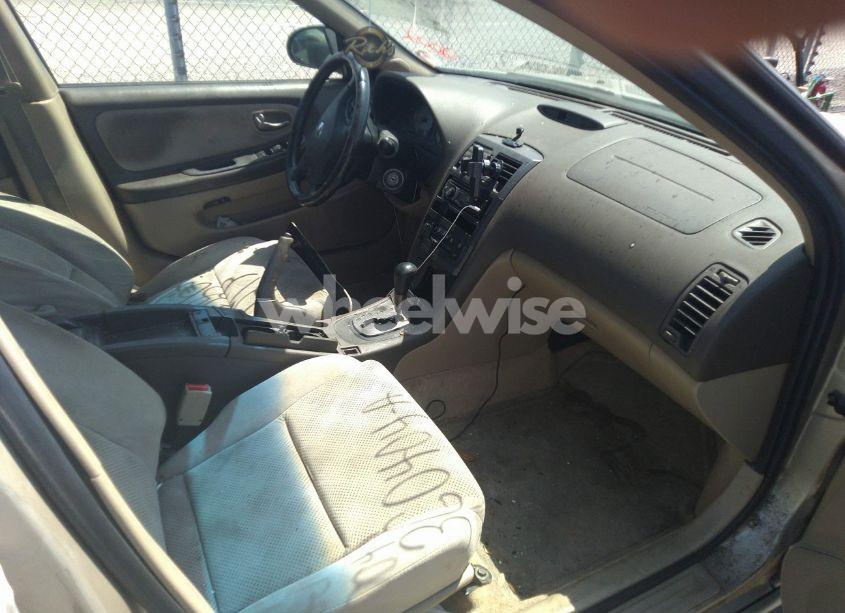 Photo 5 of 2002 Nissan Maxima SE (VIN JN1DA31D02T200494)
