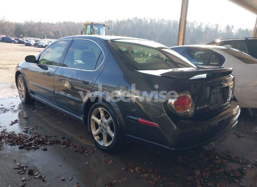 Photo 3 of 2002 Nissan Maxima SE (VIN JN1DA31D02T429192)