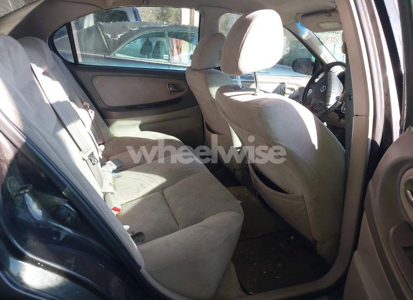 Photo 8 of 2002 Nissan Maxima SE (VIN JN1DA31D02T429192)